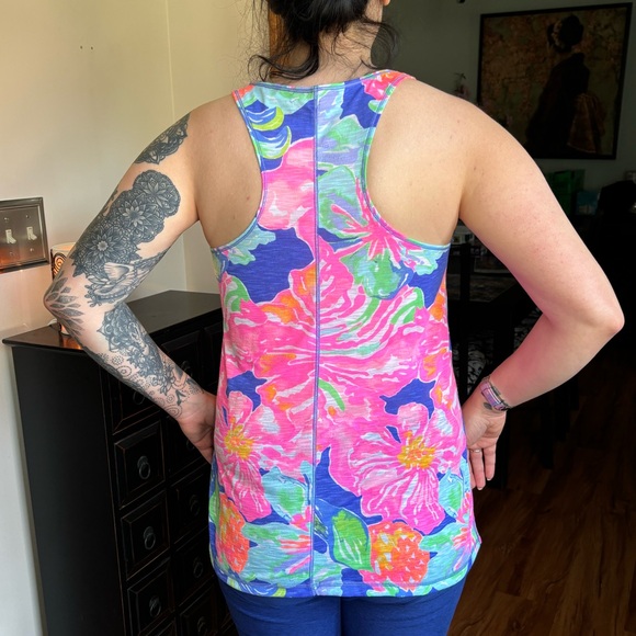 Luxletic Anissa tank in Beckon Blue Jungle - Picture 2 of 2